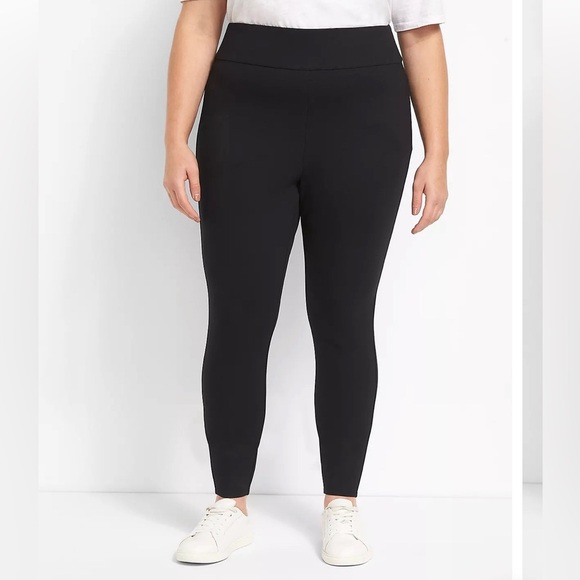 Lane Bryant Pants - NWT Lane Bryant black ponte leggings size 26-28 4x
